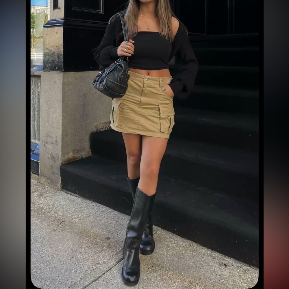 Y2K Tan Cargo Mini Skirt